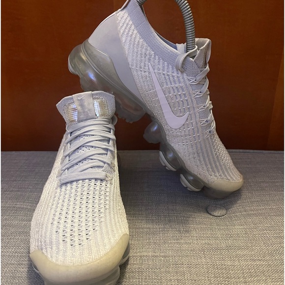 Nike Air Vapormax Flyknit 3 Pure Platinum mens  SIZE 7.5  AJ6910-100 - Picture 1 of 10